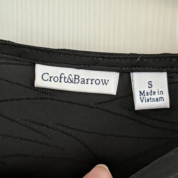 EUC Croft and Barrow Black Top, S - Picture 4 of 6